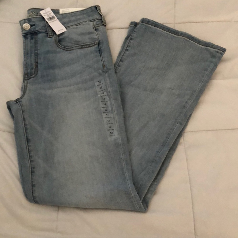 American Eagle Boyfriend Jeans. NWT